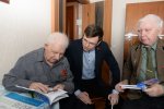 Новосибирский областной комитет КПРФ поздравил Героя Советского Союза Александра Анцупова 