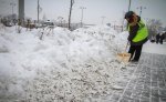 Анатолий Локоть дал поручение очистить тротуары от наледи и снега до конца марта