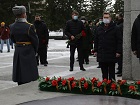 Анатолий Локоть возложил цветы в память о неизвестных солдатах