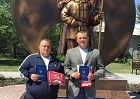 Купинские коммунисты поздравили своих однопартийцев-выпускников аграрного лицея