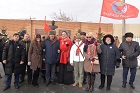 Коммунисты вручили партбилеты в День Великого Октября у памятника Сталину