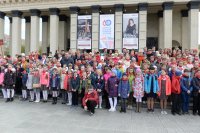 450 новосибирских школьников вступили в ряды пионеров