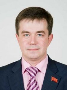 Андрей Жирнов: В Новосибирской области черту бедности за год перешагнули сразу 100 тысяч граждан