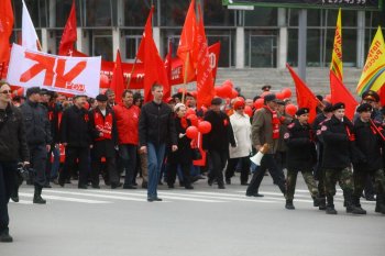 В Новосибирске прошла Первомайская демонстрация