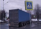 Антон Бурмистров обратился в ГИБДД по поводу нарушения грузовиками правил дорожного движения